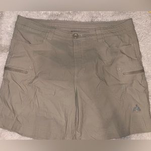 Eddie Bauer Women’s Guide Pro Shorts Size 14 Light Khaki
